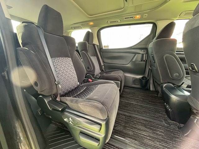 TOYOTA VELLFIRE 2015 Image 31