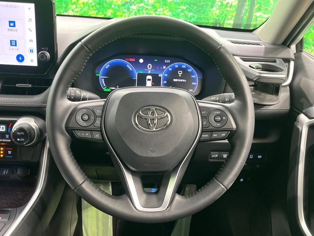 TOYOTA RAV4 HYBRID 4WD 2023 Image 31