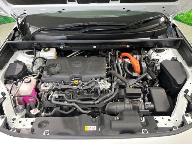 TOYOTA RAV4 HYBRID 4WD 2023 Image 31