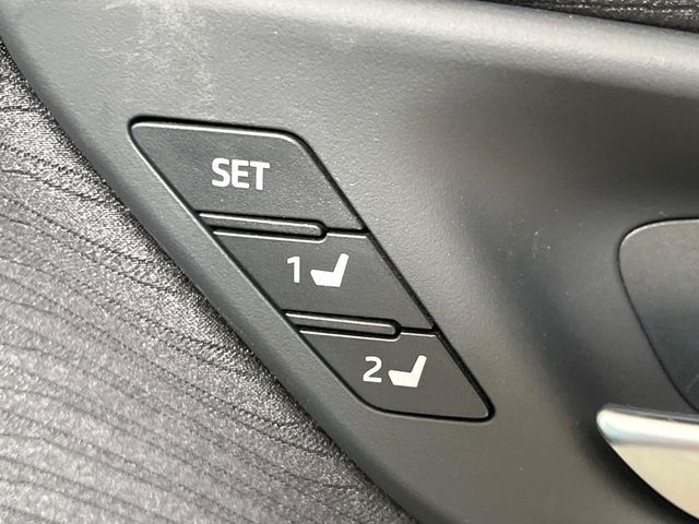 TOYOTA CROWN SEDAN HYBRID 2019 Image 31