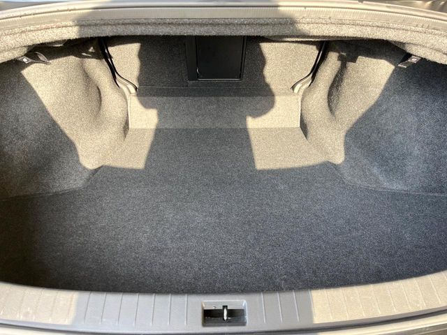 NISSAN SKYLINE 2022 Image 31