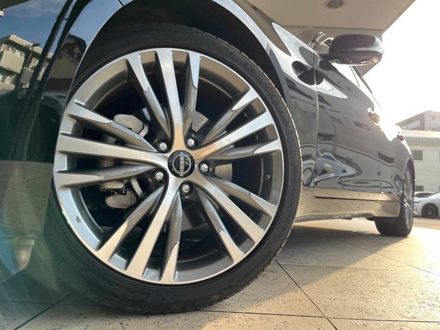 NISSAN SKYLINE 2022 Image 31