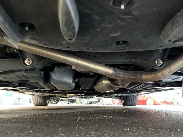 TOYOTA CROWN SEDAN HYBRID 2017 Image 31