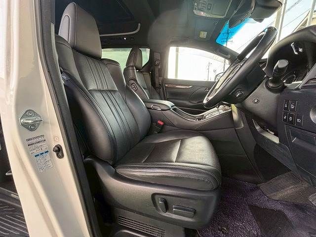 TOYOTA ALPHARD HYBRID 4WD 2019 Image 31