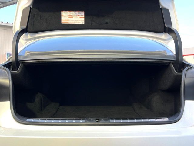 TOYOTA LEXUS LS500 2018 Image 31