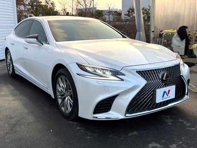 TOYOTA LEXUS LS500 2018 Image 31