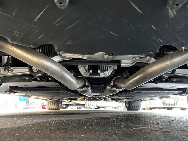 TOYOTA LEXUS LS500 2018 Image 31