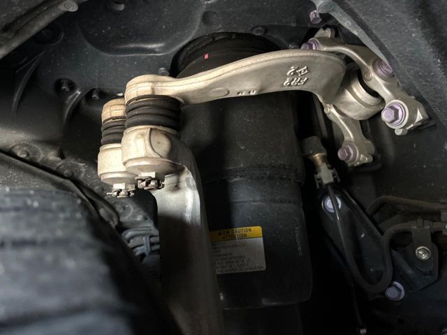 TOYOTA LEXUS LS500 2018 Image 31