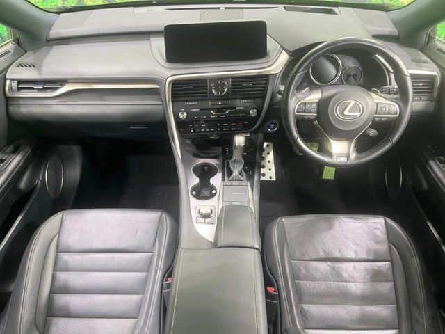 TOYOTA LEXUS RX450H 2WD 2022 Image 31