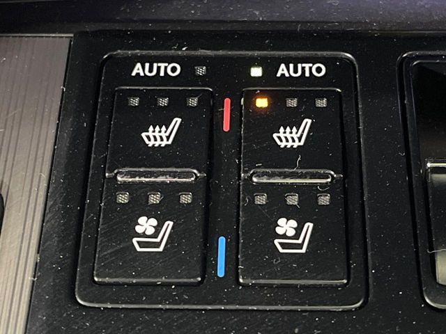 TOYOTA LEXUS RX450H 2WD 2022 Image 31