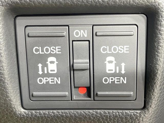 HONDA N BOX CUSTOM 2021 Image 31