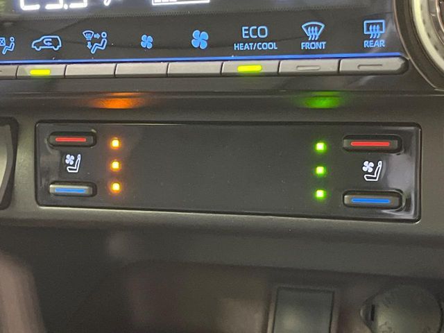 TOYOTA RAV4 4WD 2022 Image 31