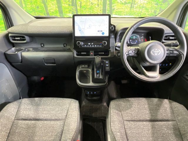 TOYOTA SIENTA HYBRID 2024 Image 31