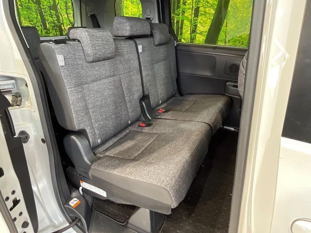 TOYOTA SIENTA HYBRID 2024 Image 31