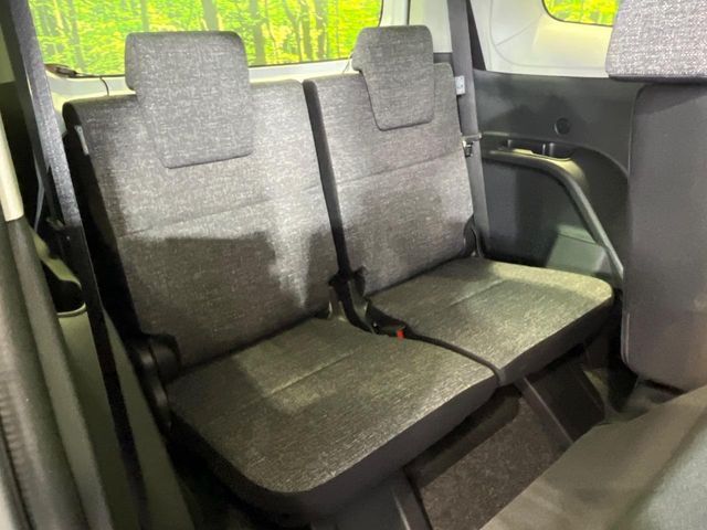 TOYOTA SIENTA HYBRID 2024 Image 31