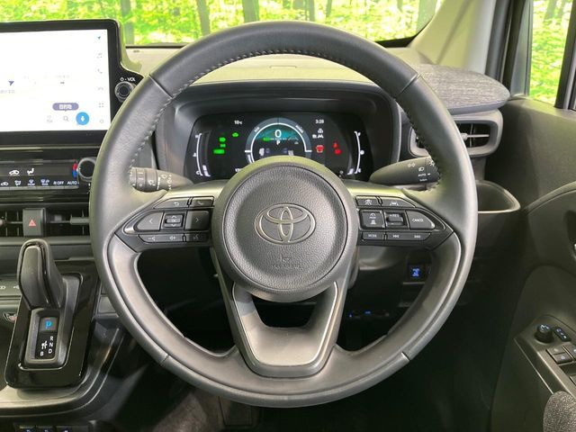 TOYOTA SIENTA HYBRID 2024 Image 31