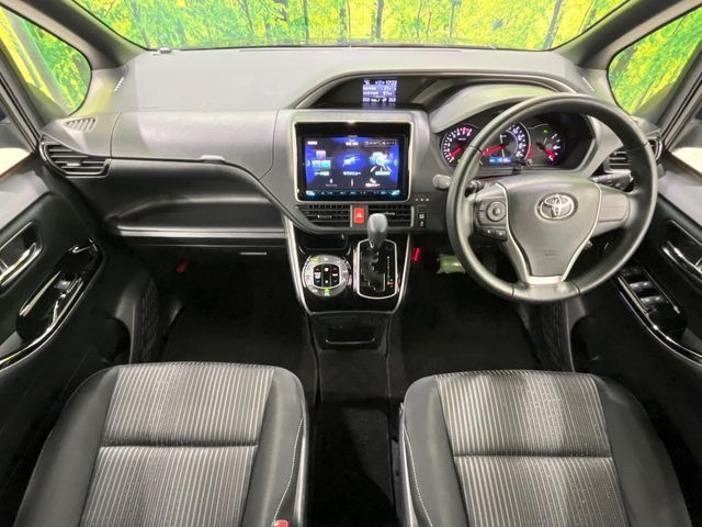 TOYOTA VOXY 2020 Image 31