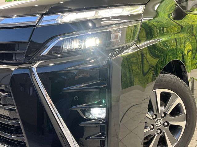 TOYOTA VOXY 2020 Image 31