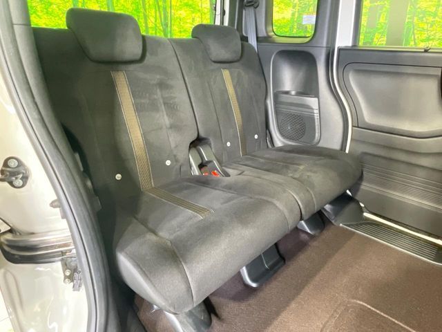 HONDA N BOX CUSTOM 2018 Image 31