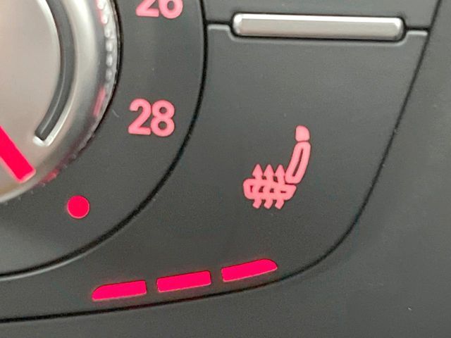 AUDI A6 2015 Image 31