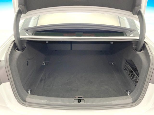 AUDI A6 2015 Image 31