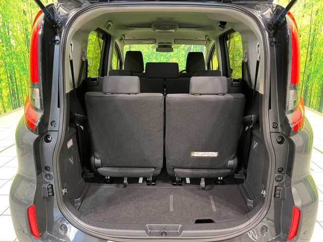 TOYOTA SIENTA HYBRID 2023 Image 31