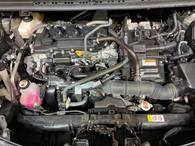 TOYOTA SIENTA HYBRID 2023 Image 31