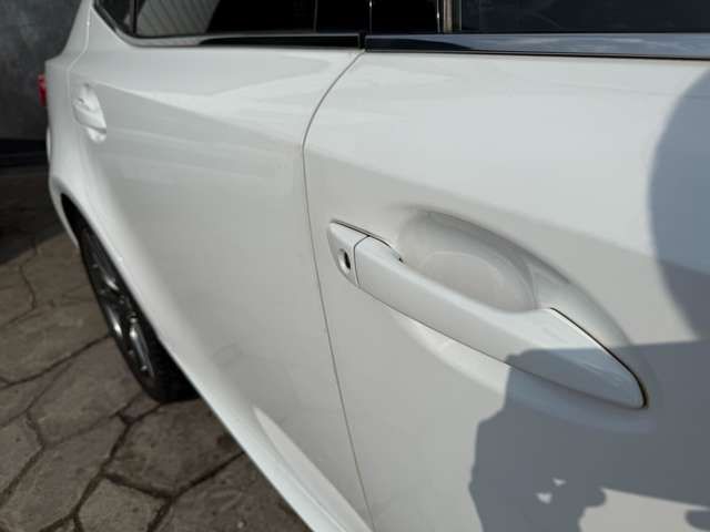 TOYOTA LEXUS IS300H 2013 Image 31