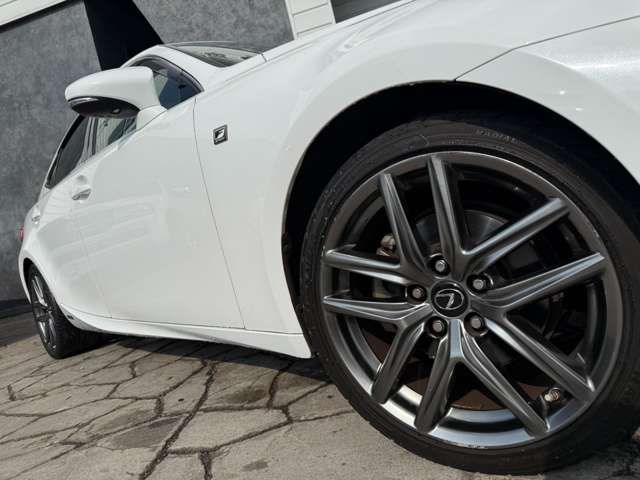 TOYOTA LEXUS IS300H 2013 Image 31