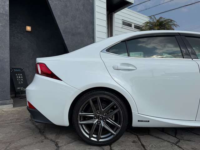 TOYOTA LEXUS IS300H 2013 Image 31