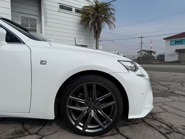 TOYOTA LEXUS IS300H 2013 Image 31