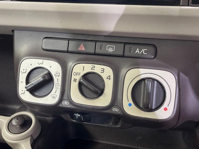 TOYOTA PASSO 2015 Image 31