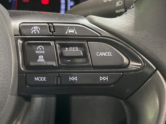 TOYOTA YARIS CROSS 2025 Image 31