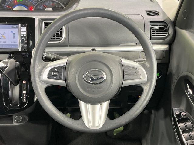 DAIHATSU TANTO CUSTOM 2014 Image 31