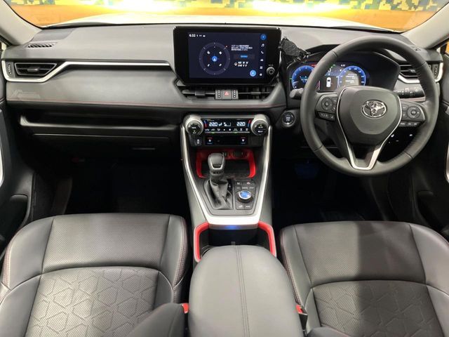 TOYOTA RAV4 4WD 2024 Image 31