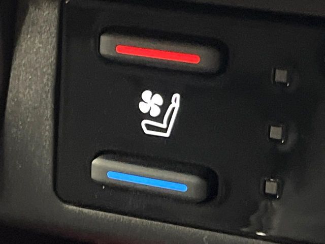 TOYOTA RAV4 4WD 2024 Image 31