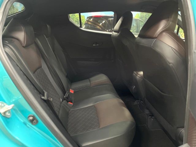 TOYOTA C-HR 2018 Image 31