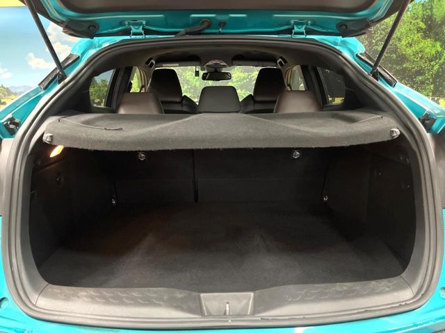 TOYOTA C-HR 2018 Image 31