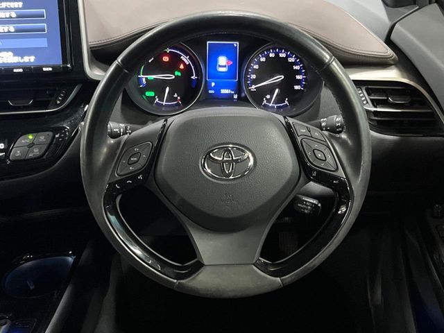 TOYOTA C-HR 2018 Image 31