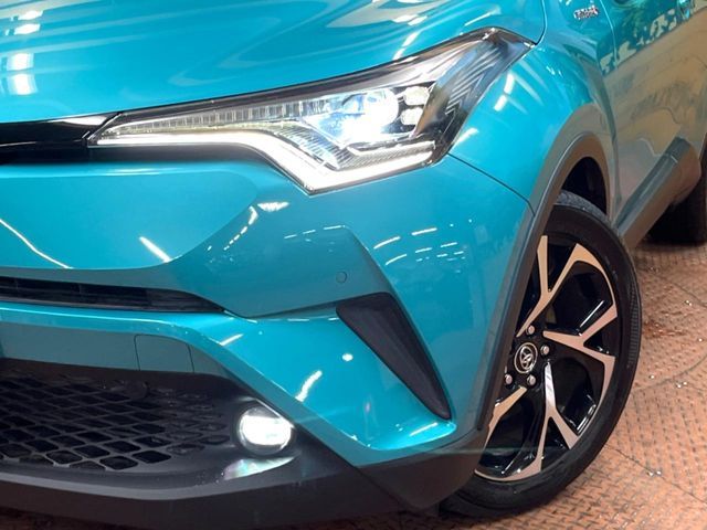 TOYOTA C-HR 2018 Image 31