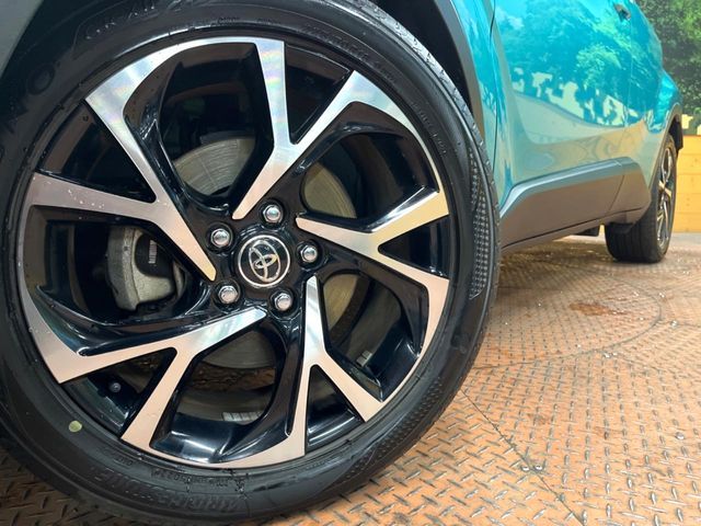 TOYOTA C-HR 2018 Image 31