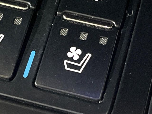 TOYOTA LEXUS RX450H 2WD 2016 Image 31