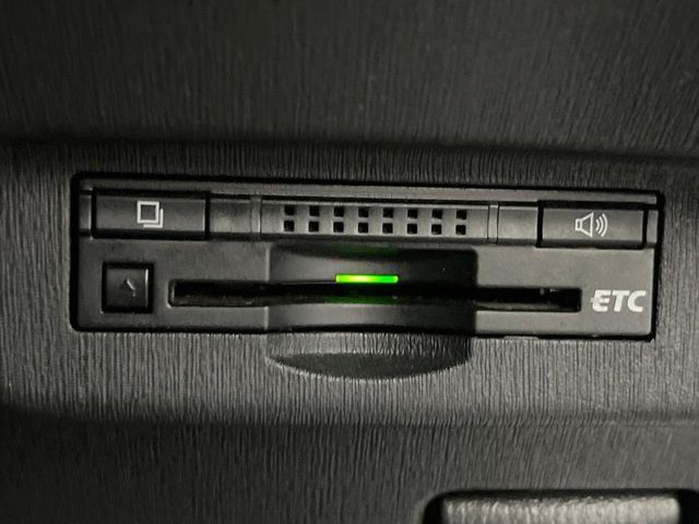 TOYOTA PRIUS 2014 Image 31