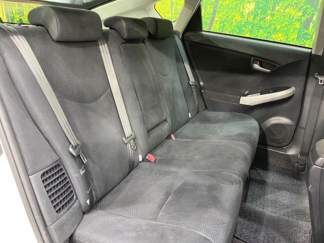 TOYOTA PRIUS 2014 Image 31