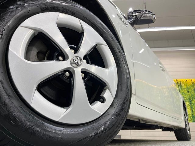 TOYOTA PRIUS 2014 Image 31