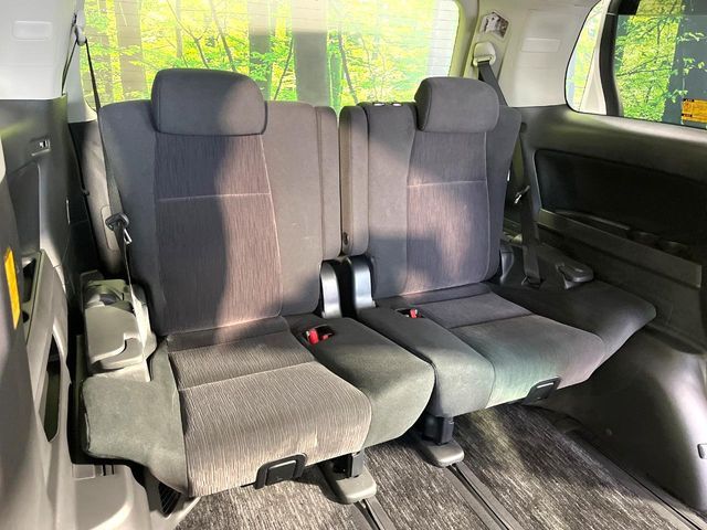 TOYOTA ALPHARD 2012 Image 31