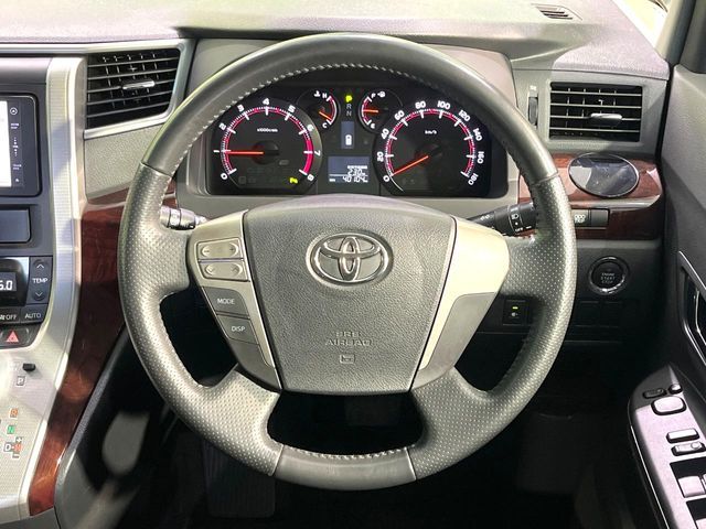 TOYOTA ALPHARD 2012 Image 31