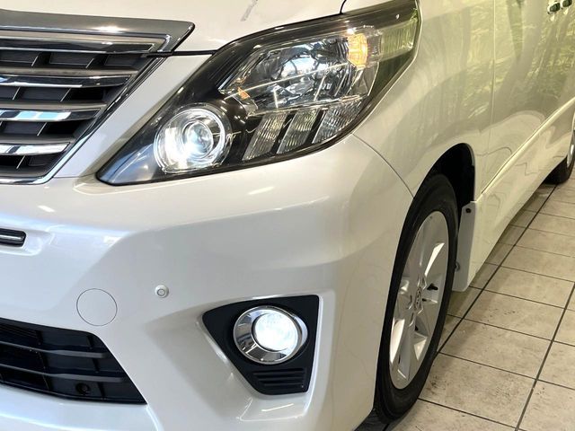 TOYOTA ALPHARD 2012 Image 31