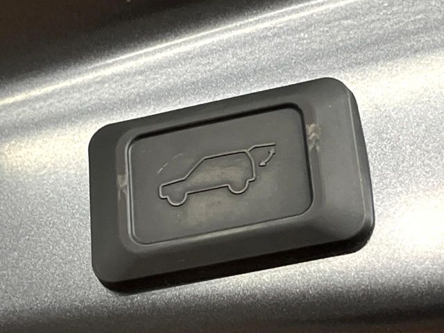 TOYOTA RAV4 HYBRID 4WD 2019 Image 31