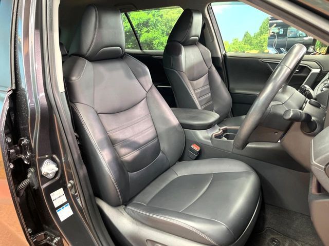 TOYOTA RAV4 HYBRID 4WD 2019 Image 31